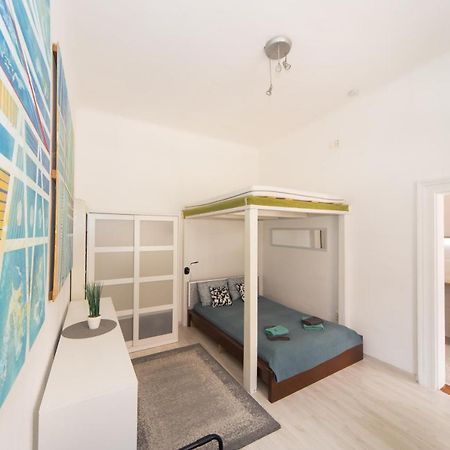 Cosy Studio Apartment With Airconditioner Budapesta Exterior foto