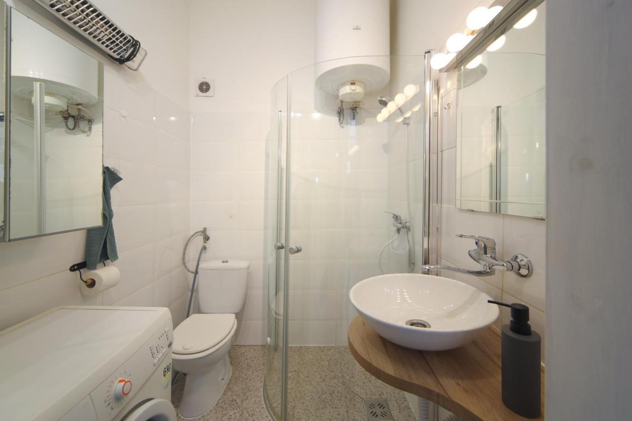 Cosy Studio Apartment With Airconditioner Budapesta Exterior foto
