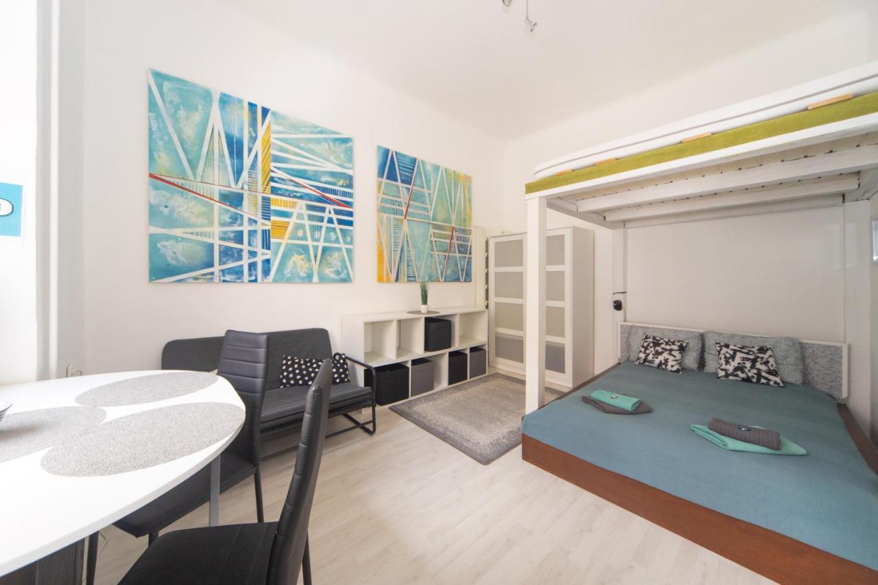 Cosy Studio Apartment With Airconditioner Budapesta Exterior foto