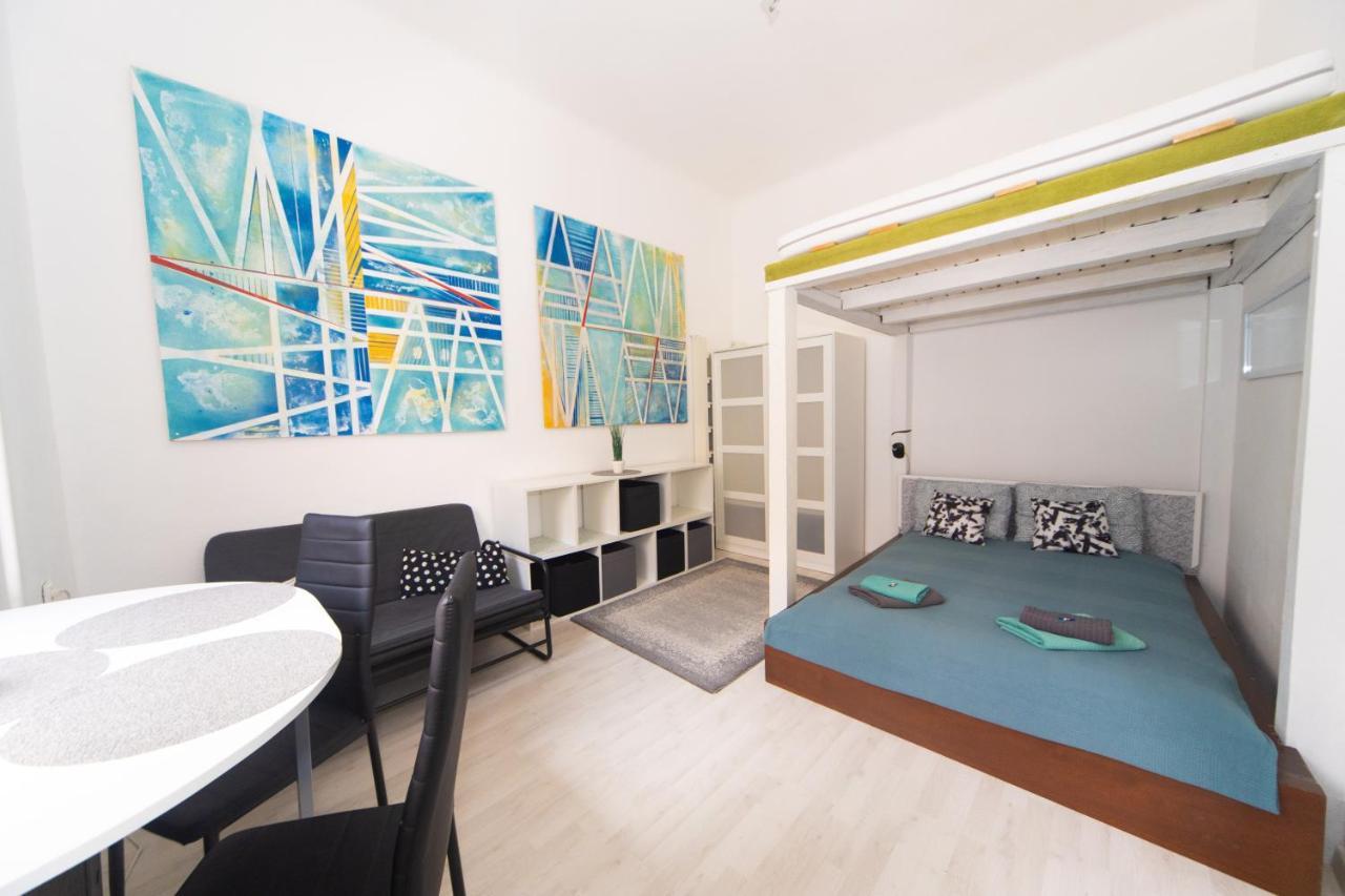 Cosy Studio Apartment With Airconditioner Budapesta Exterior foto